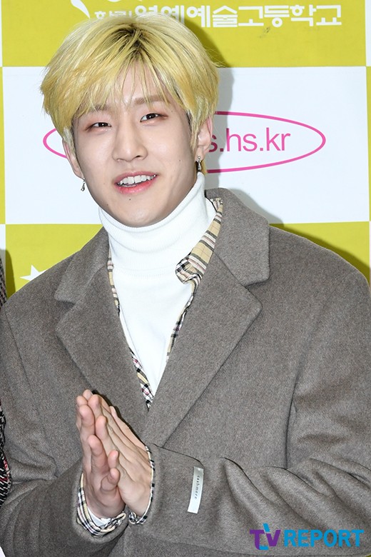 진진 "산하야 축하해" 진진 "산하야 축하해"