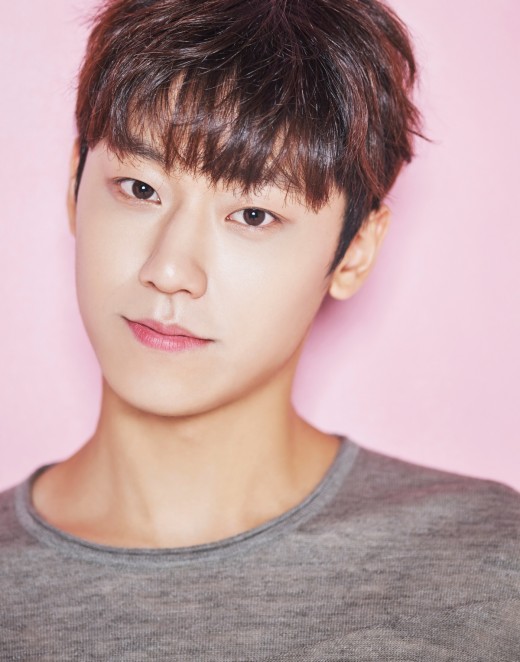 '호텔 델루나' 이도현, 낯선데 끌린다 '호텔 델루나' 이도현, 낯선데 끌린다