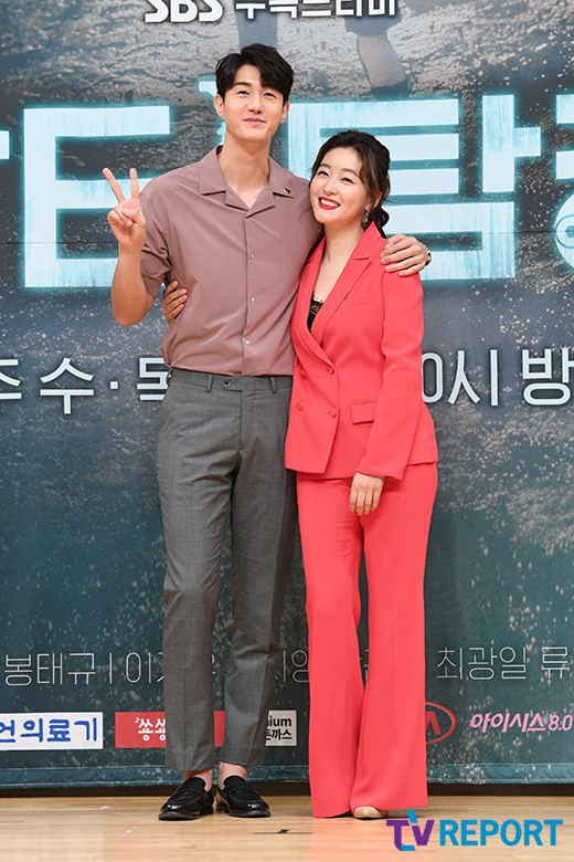 이기우-박진희 '우리 친해요' 이기우-박진희 '우리 친해요'
