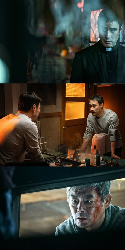 '변신' 악마에 교란된 가족..섬뜩 스틸 '변신' 악마에 교란된 가족..섬뜩 스틸