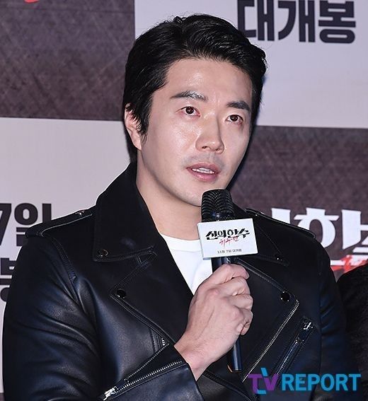 "캐릭터 살려놨다"...'신의 한 수:귀수편' 바둑 액션 프랜차이즈 열까 "캐릭터 살려놨다"...'신의 한 수:귀수편' 바둑 액션 프랜차이즈 열까