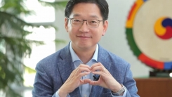김경수 "아내와 출마하지 않기로 약속했는데…"
