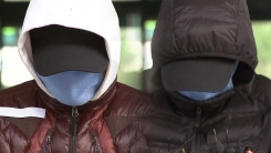 급유선 선장·갑판원 오늘 영장 심사…법원 이동