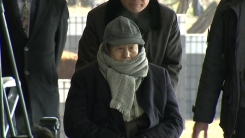 'MB 친형' 이상득 前 의원 검찰 출석