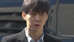 '마약 투약 혐의' 박유천 경찰 출석