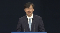 문 대통령, 조국 수석 교체…후임 김조원 KAI 사장
