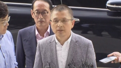 '패스트트랙 충돌' 황교안 대표 검찰 자진 출석