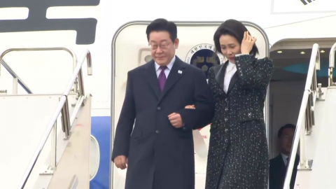 이 대통령, 일본 도착…오후 다카이치와 정상회담