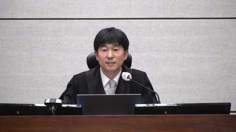 윤석열 내란 우두머리 재판 1심 선고…법정 생중계