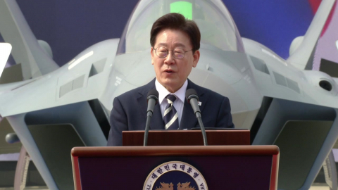 이 대통령, KF-21 양산 1호기 출고식 참석…'자주국방' 강조 전망