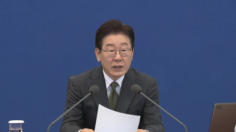 이 대통령, 국무회의 주재…중동 위기 대응책 논의