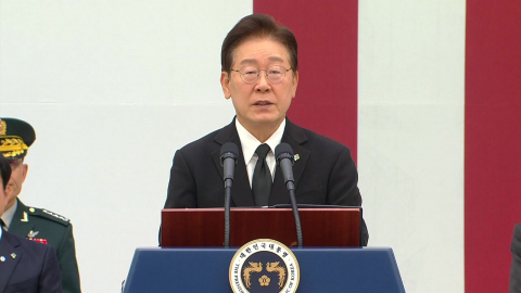 한미 6·25 전사자 유해 상호 봉환식…이 대통령 추모사
