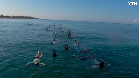 실전 바다 생존술 생존수영 동영상 ㅡ 필리핀 민도로섬의 300명의 청소년들에게 바다생존술을 가르쳐 자력으로 물에 뜰 수 있게 만들다